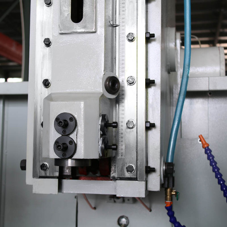 BK5040 Долбежный станок с ЧПУ